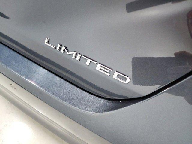 used 2019 Toyota Avalon car, priced at $28,257