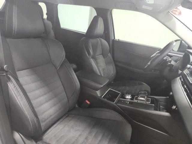 used 2022 Mitsubishi Outlander car, priced at $25,228