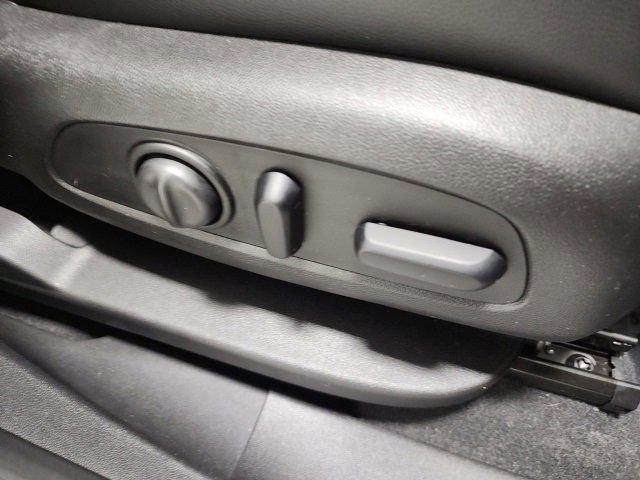 used 2019 Chevrolet Equinox car, priced at $19,714