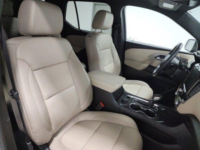 used 2023 Chevrolet Traverse car, priced at $36,700