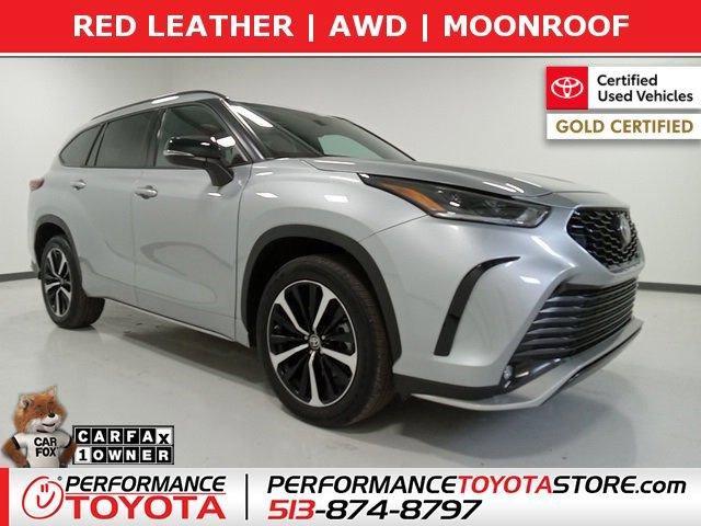 used 2022 Toyota Highlander car, priced at $41,223