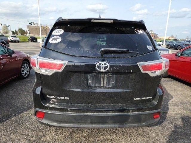 used 2016 Toyota Highlander car, priced at $19,900