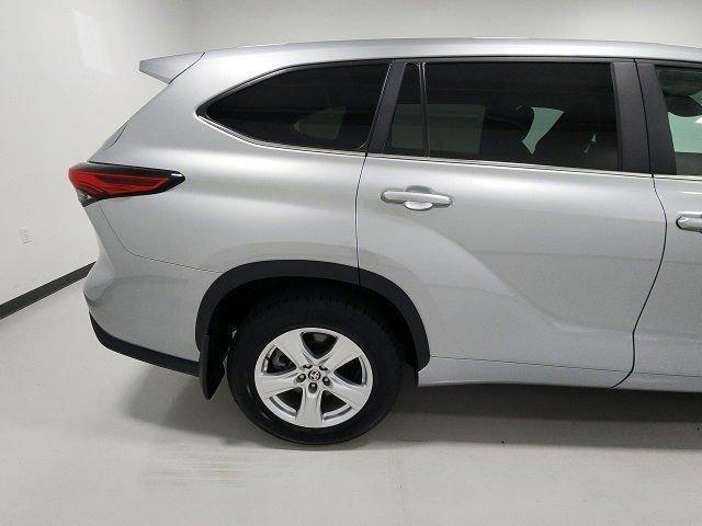 used 2023 Toyota Highlander car, priced at $29,558