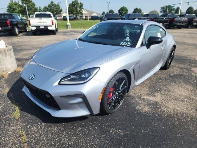 new 2025 Toyota GR86 car, priced at $35,979