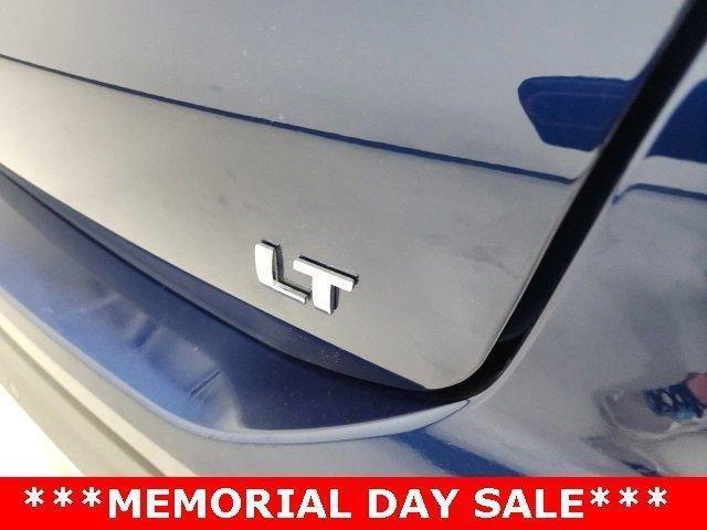 used 2022 Chevrolet Equinox car, priced at $21,444