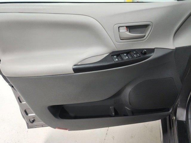 used 2020 Toyota Sienna car, priced at $21,989