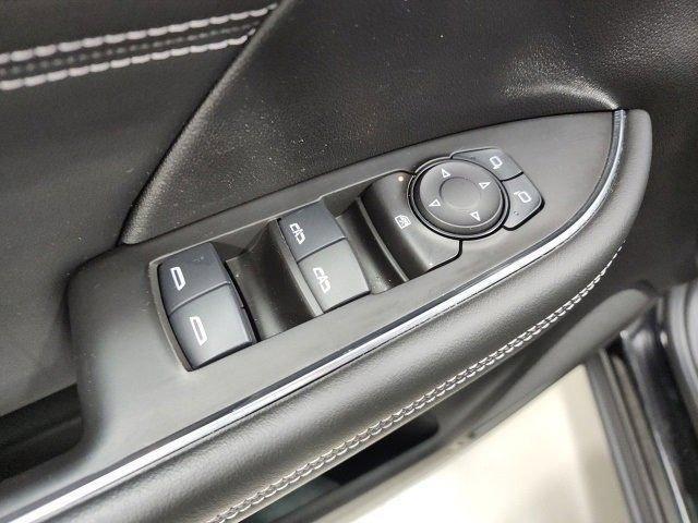 used 2022 Buick Envision car, priced at $26,000