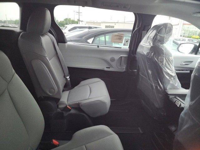 new 2025 Toyota Sienna car, priced at $50,075