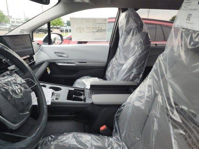 new 2025 Toyota Sienna car, priced at $50,075