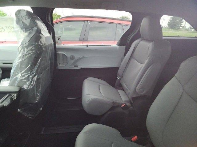 new 2025 Toyota Sienna car, priced at $50,075