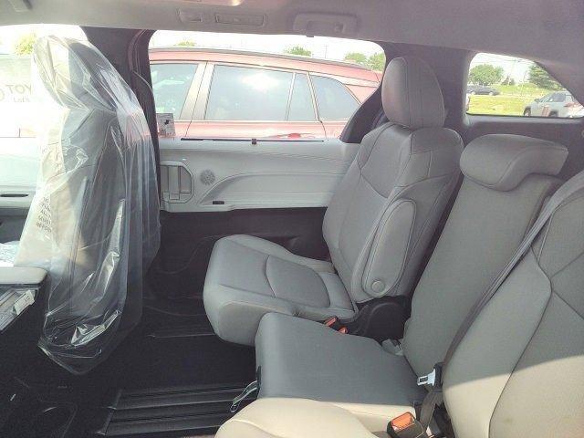 new 2025 Toyota Sienna car, priced at $49,594