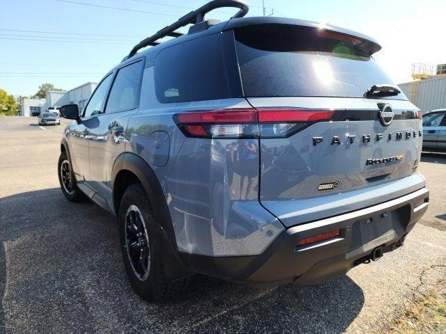 used 2023 Nissan Pathfinder car, priced at $35,989