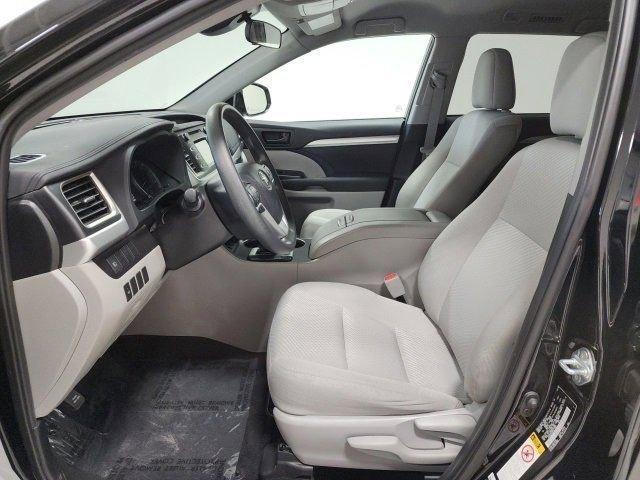 used 2019 Toyota Highlander car, priced at $22,729