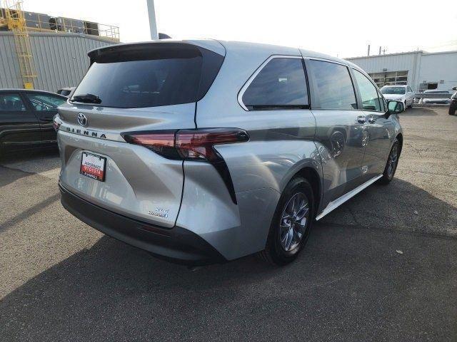 used 2021 Toyota Sienna car, priced at $37,555