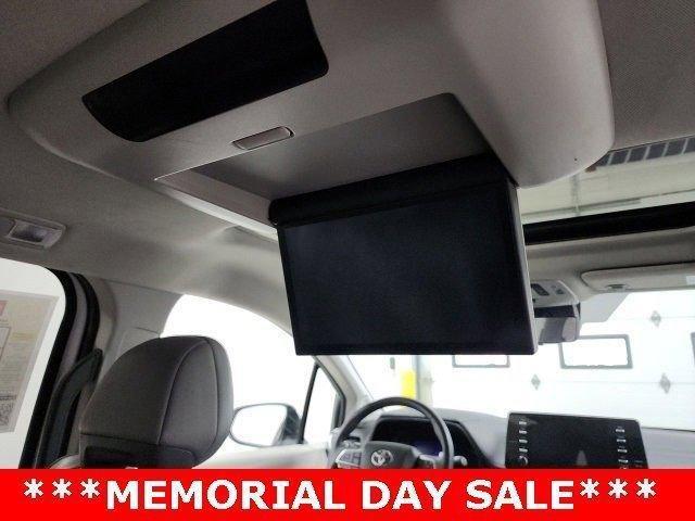 used 2022 Toyota Sienna car, priced at $38,888