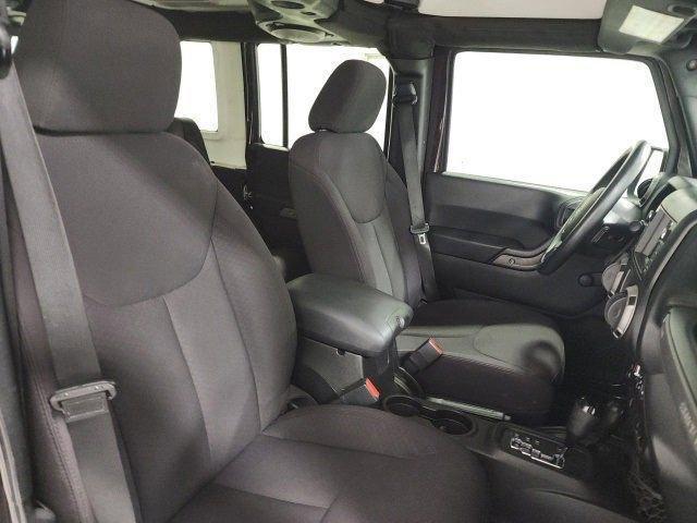 used 2013 Jeep Wrangler Unlimited car, priced at $15,000