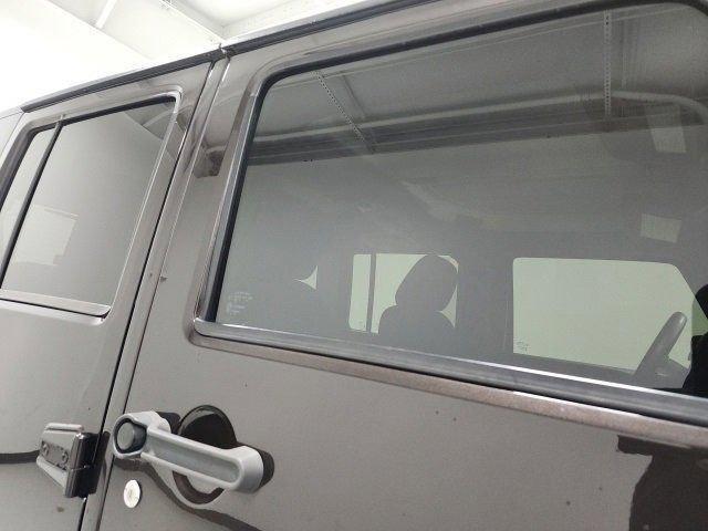 used 2013 Jeep Wrangler Unlimited car, priced at $15,000