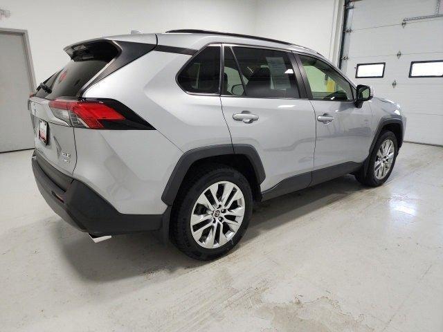 used 2019 Toyota RAV4 car, priced at $27,456