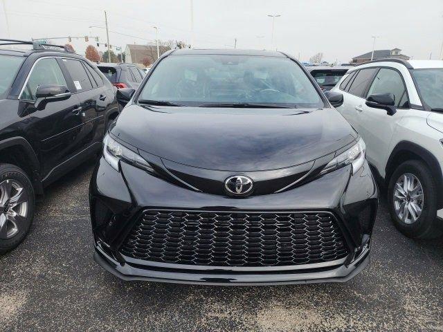 new 2026 Toyota Sienna car, priced at $50,890