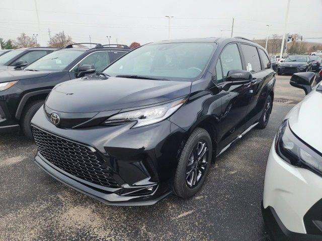 new 2026 Toyota Sienna car, priced at $50,890