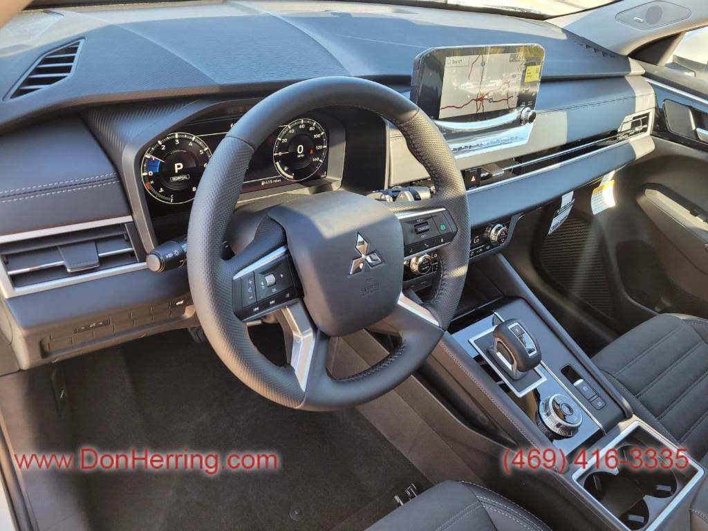 new 2024 Mitsubishi Outlander car, priced at $35,685