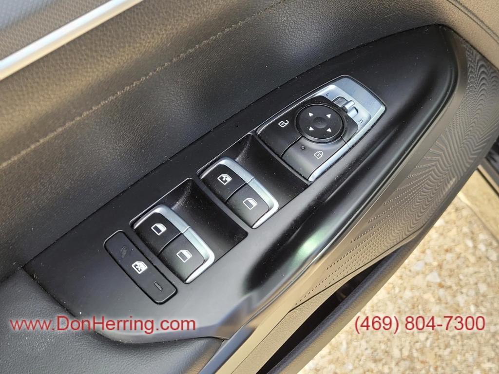 used 2023 Kia K5 car, priced at $18,700