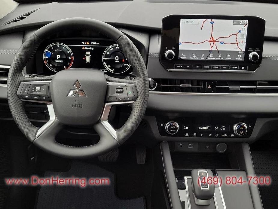 new 2024 Mitsubishi Outlander car, priced at $35,610