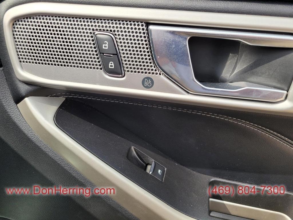 used 2022 Ford Explorer car, priced at $27,995