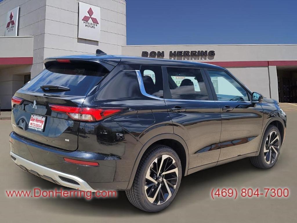 new 2024 Mitsubishi Outlander car, priced at $33,720