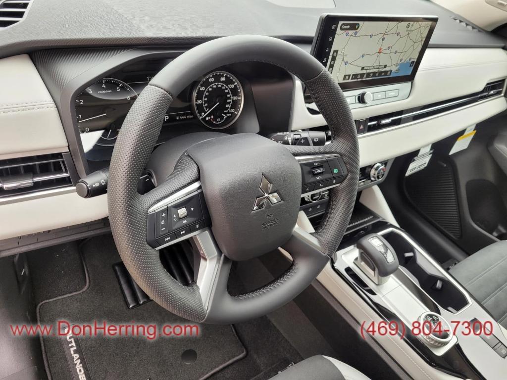 new 2025 Mitsubishi Outlander car, priced at $34,715