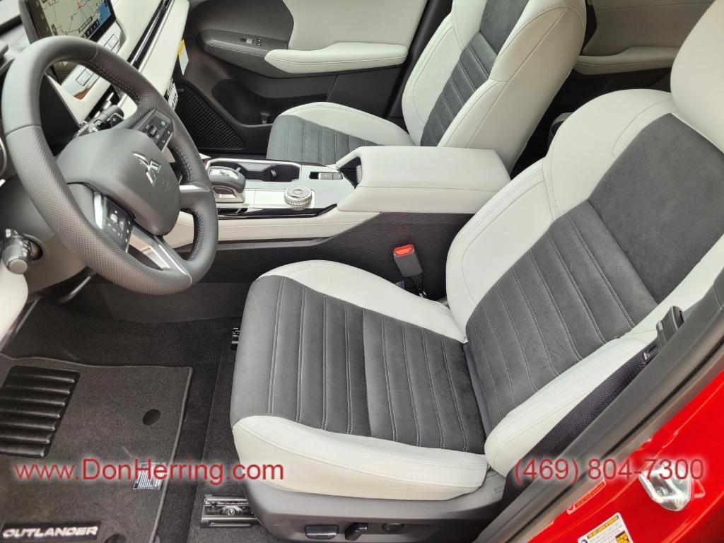 new 2025 Mitsubishi Outlander car, priced at $34,715