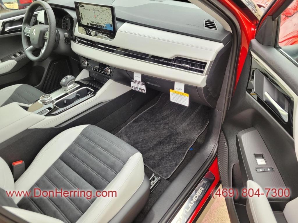 new 2025 Mitsubishi Outlander car, priced at $34,715