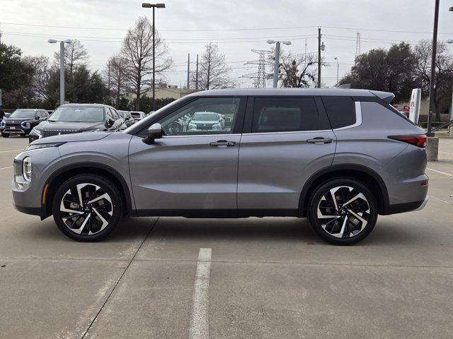 used 2023 Mitsubishi Outlander car, priced at $24,678