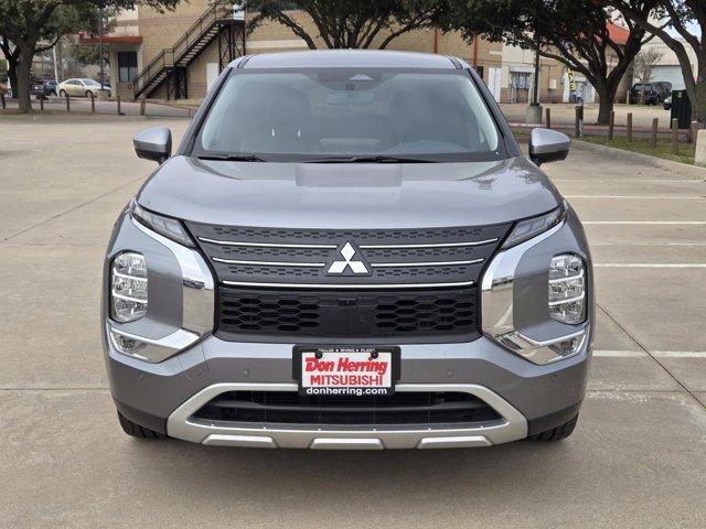 used 2023 Mitsubishi Outlander car, priced at $24,678