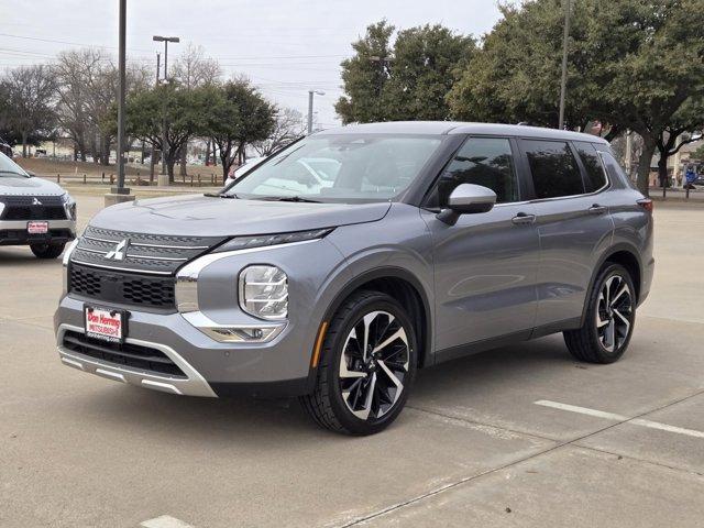 used 2023 Mitsubishi Outlander car, priced at $24,678