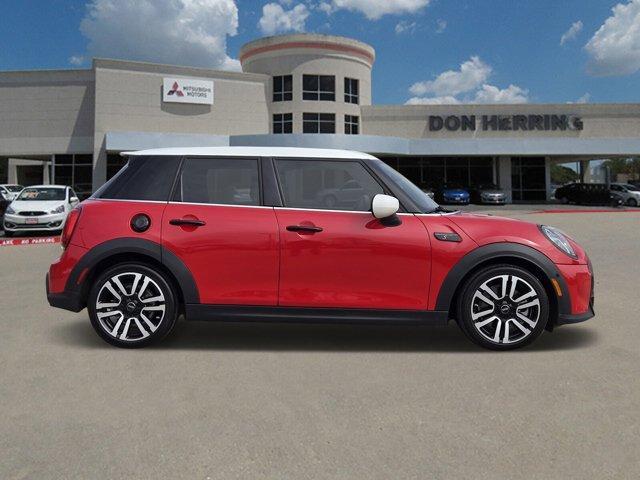 used 2024 MINI Hardtop car, priced at $26,455