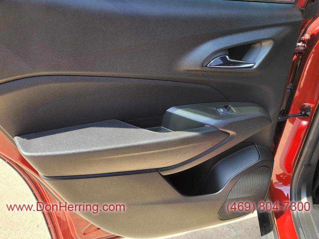 used 2024 Chevrolet Trax car, priced at $20,995