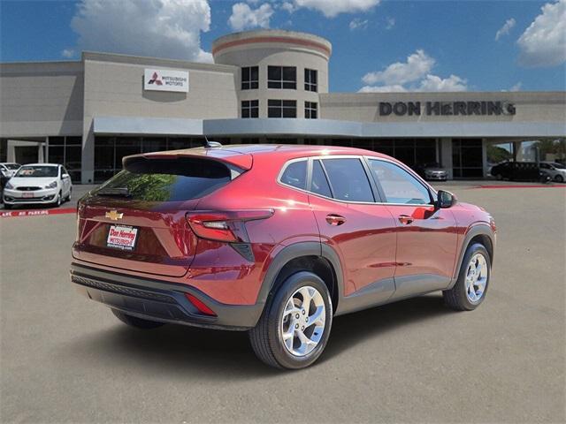 used 2024 Chevrolet Trax car, priced at $21,998