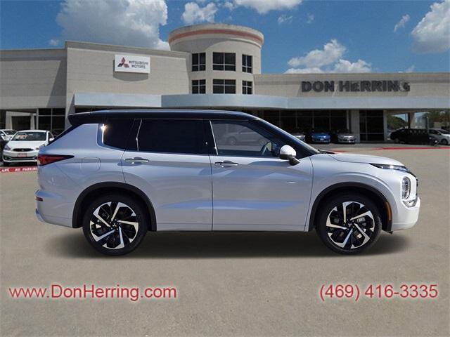 new 2024 Mitsubishi Outlander car, priced at $36,640