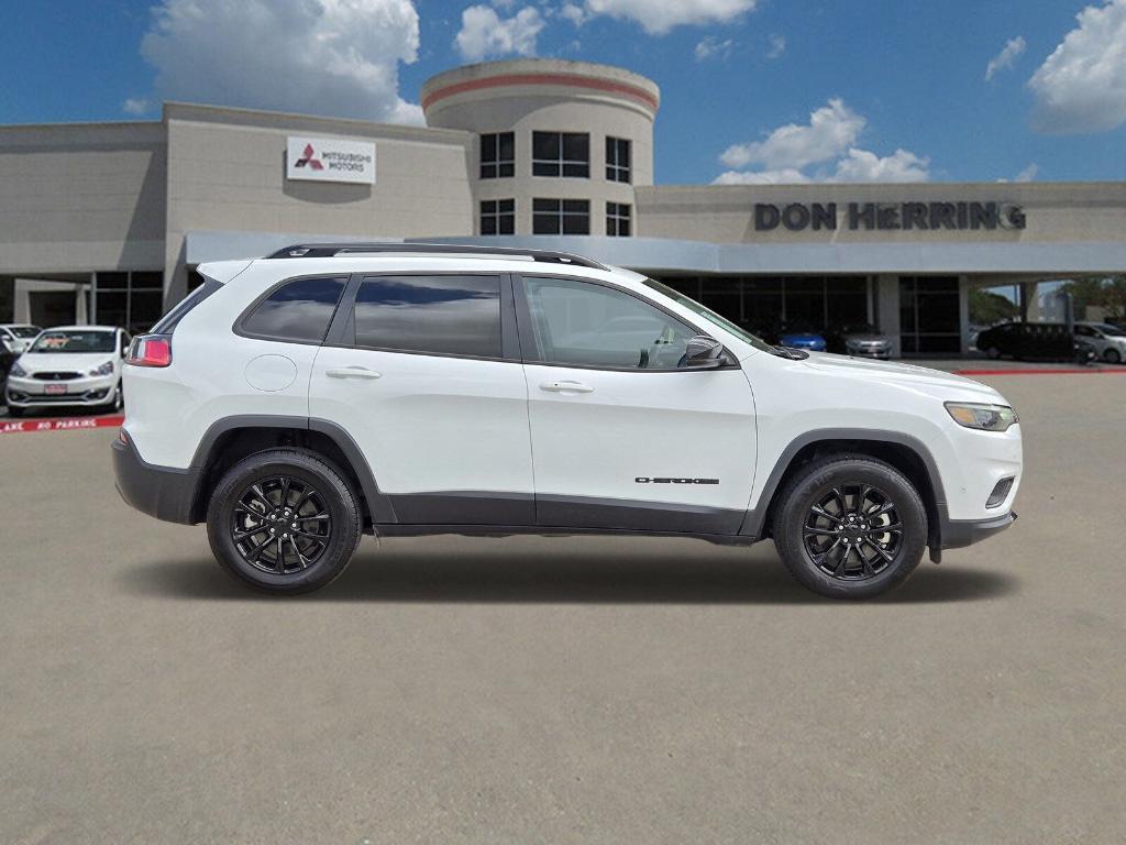 used 2023 Jeep Cherokee car, priced at $23,936
