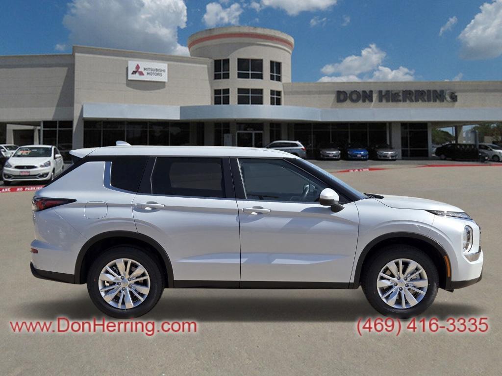 new 2025 Mitsubishi Outlander car, priced at $30,130