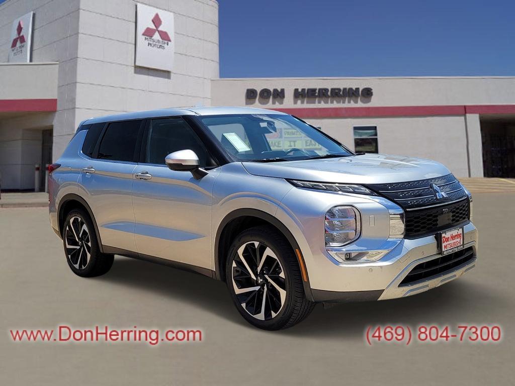 used 2022 Mitsubishi Outlander car, priced at $19,888