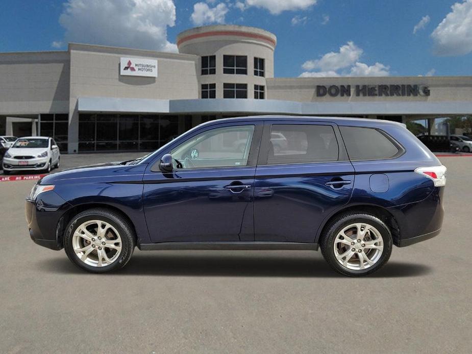 used 2014 Mitsubishi Outlander car, priced at $6,991