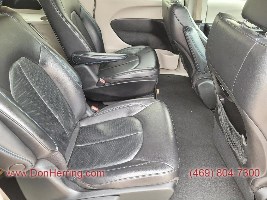 used 2021 Chrysler Pacifica Hybrid car, priced at $23,525
