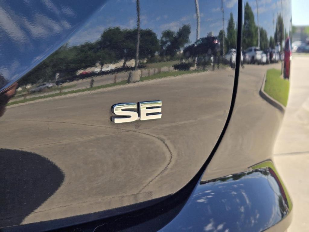used 2024 Mitsubishi Outlander car, priced at $25,796