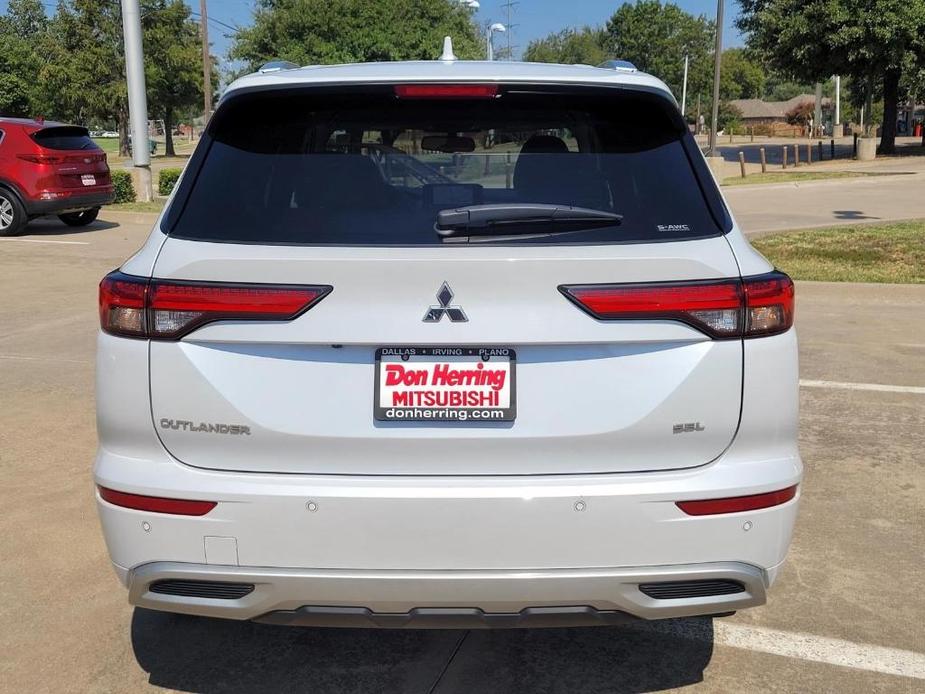 used 2022 Mitsubishi Outlander car, priced at $26,044