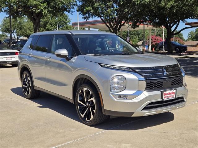 used 2023 Mitsubishi Outlander car, priced at $23,994