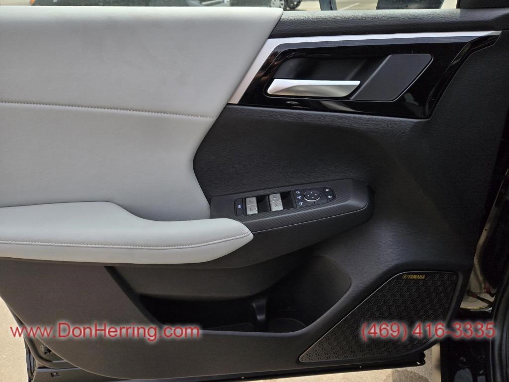 new 2025 Mitsubishi Outlander car, priced at $36,080