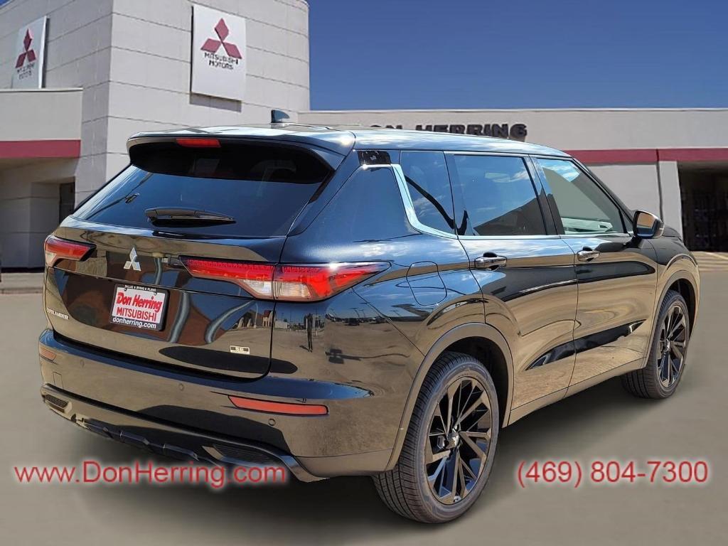 new 2024 Mitsubishi Outlander car, priced at $30,155