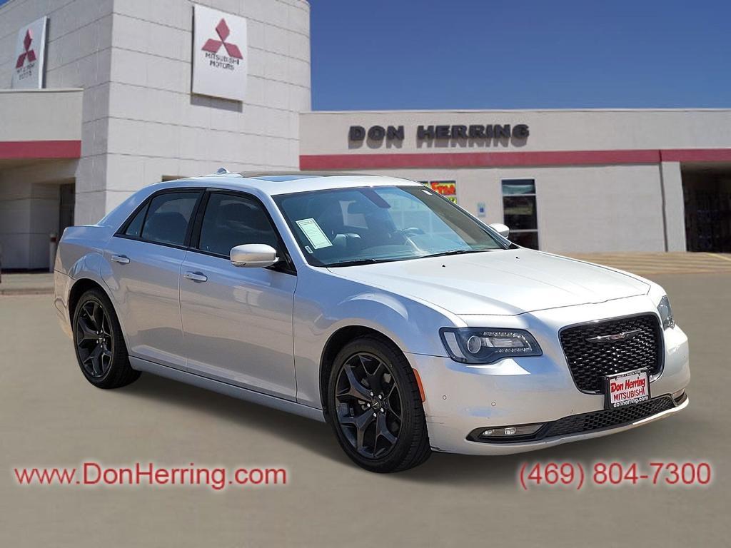 used 2022 Chrysler 300 car, priced at $27,995